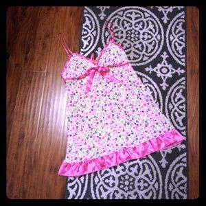 ⬇️🎠Pink Babydoll Nightie